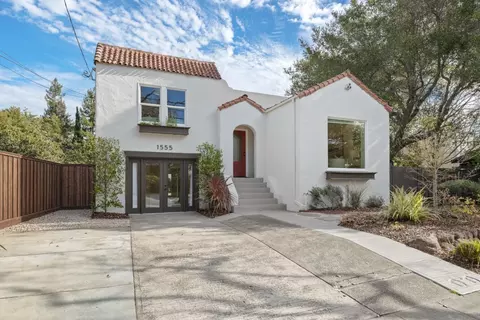 1555 Alma St, Palo Alto, CA 94301