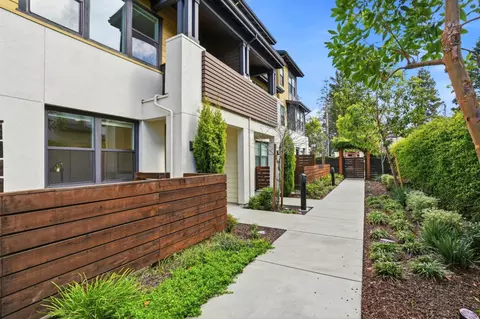 24 Avondale Ave, Redwood City, CA 94062
