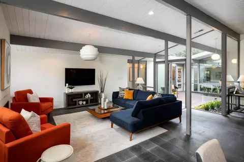 Living - 956 Trophy Dr, Mountain View, CA 94040 photo 3 of 4