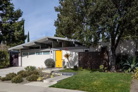 Exterior - 956 Trophy Dr, Mountain View, CA 94040 photo 2 of 12