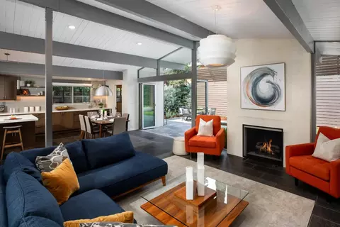 Living - 956 Trophy Dr, Mountain View, CA 94040 photo 2 of 4