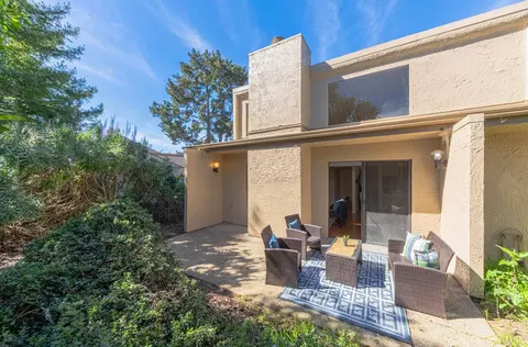 15 Montsalas Dr, Monterey, CA 93940