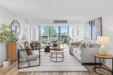 101 Alma St 904, Palo Alto, CA 94301
