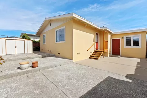 Exterior - 1313 Harding St, Seaside, CA 93955 photo 2 of 6