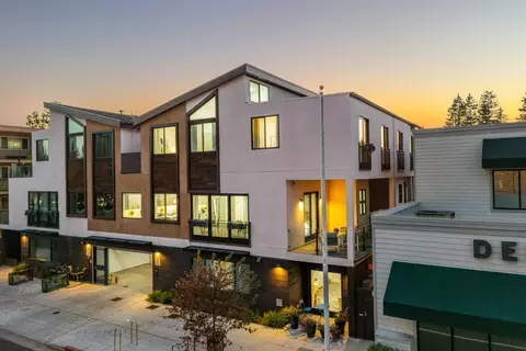 922 Woodside Rd, Redwood City, CA 94061