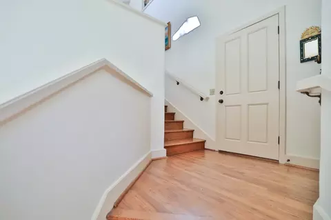 Entry Way - 0 SE 4th Ave- 3se Of Torres, Carmel, CA 93923 photo 3 of 5