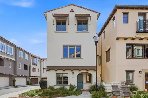 251 Firefly Ter, Fremont, CA 94539