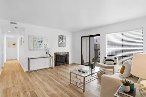 3819 7 Trees Blvd 303, San Jose, CA 95111