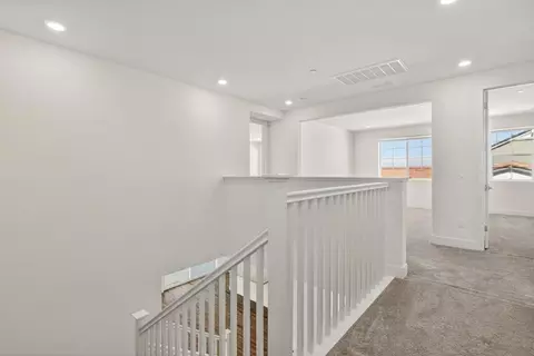 Entry Way - 6640 Silverleaf Ct, Tracy, CA 95377 photo 7 of 7
