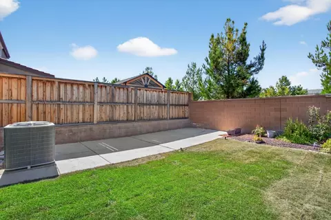 Exterior - 6640 Silverleaf Ct, Tracy, CA 95377 photo 9 of 9