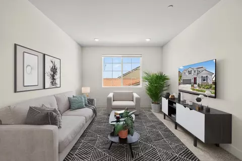 Living - 6640 Silverleaf Ct, Tracy, CA 95377 photo 4 of 4