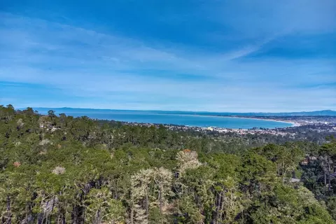 View/Area - 17 Shepherds Knl, Pebble Beach, CA 93953 photo 2 of 4
