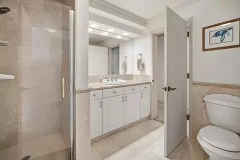Bath - 17 Shepherds Knl, Pebble Beach, CA 93953 photo 4 of 5