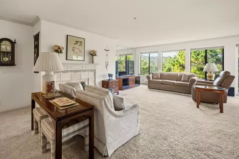 17 Shepherds Knl, Pebble Beach, CA 93953