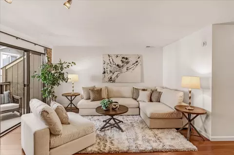 133 Union Ave F, Campbell, CA 95008