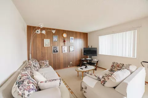 Living - 608 Bronte Ave, Watsonville, CA 95076 photo 1 of 1