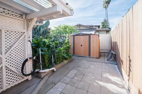 Exterior - 608 Bronte Ave, Watsonville, CA 95076 photo 4 of 5
