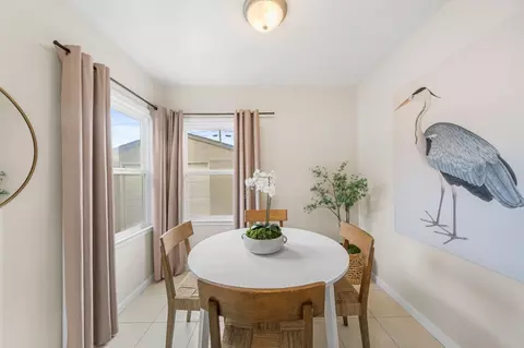 Dining - 656 Myrtle St, Half Moon Bay, CA 94019 photo 1 of 2