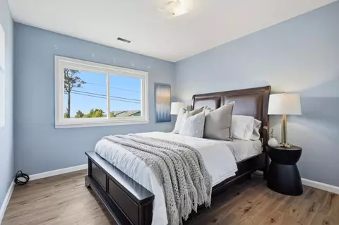 Bedroom - 467 Heathcliff Dr, Pacifica, CA 94044 photo 6 of 6