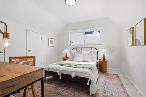 Bedroom - 467 Heathcliff Dr, Pacifica, CA 94044 photo 3 of 6
