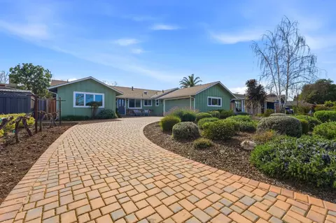 1380 Ridgeley Dr, Campbell, CA 95008