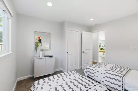 Bedroom - 1380 Ridgeley Dr, Campbell, CA 95008 photo 4 of 8