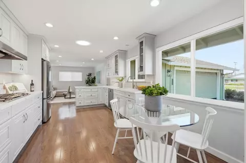 Kitchen - 1380 Ridgeley Dr, Campbell, CA 95008 photo 2 of 4