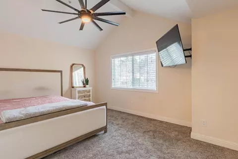 Bedroom - 18 Hancock Cir, Salinas, CA 93906 photo 1 of 4