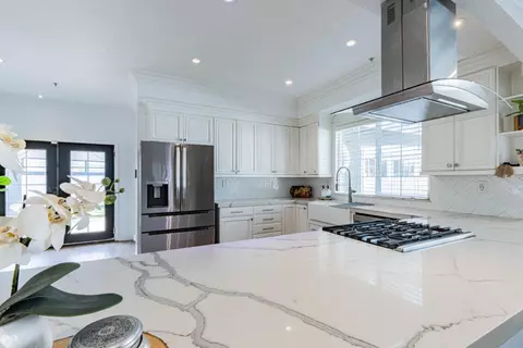 Kitchen - 18 Hancock Cir, Salinas, CA 93906 photo 1 of 3