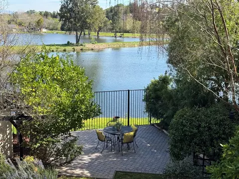 5805 Chambertin Dr, San Jose, CA 95118