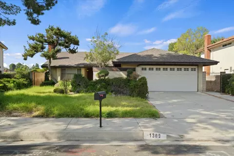 1309 Deeplawn Dr, Diamond Bar, CA 91765