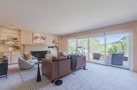 Living - 12 Mesa Del Sol, Salinas, CA 93908 photo 1 of 8