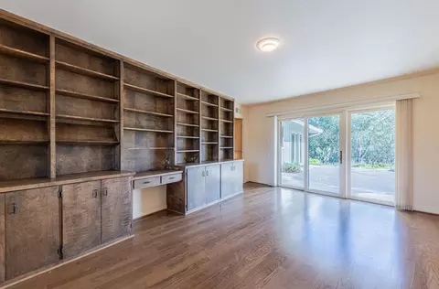 Living - 12 Mesa Del Sol, Salinas, CA 93908 photo 7 of 8