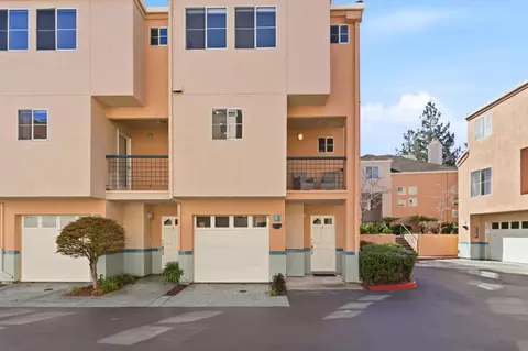 992 Alpine Ter 6, Sunnyvale, CA 94086