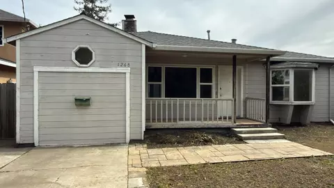 1268 Carlton Ave, Menlo Park, CA 94025