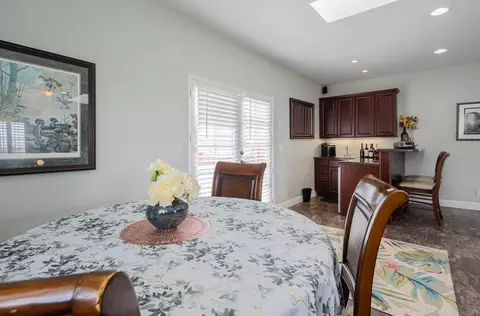 Dining - 9891 Equestrian Pl, Salinas, CA 93907 photo 3 of 3