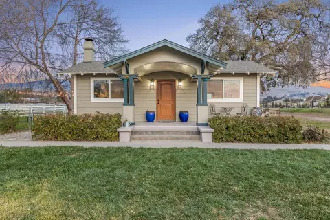 Exterior - 2015 Trumar Ln, Gilroy, CA 95020 photo 2 of 9
