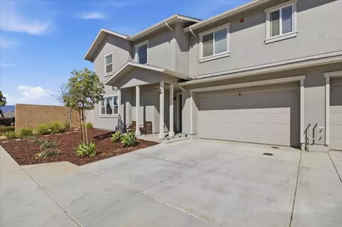 Exterior - 704 Gabilan Dr, Soledad, CA 93960 photo 3 of 8