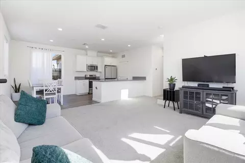 Other - 704 Gabilan Dr, Soledad, CA 93960 photo 2 of 9