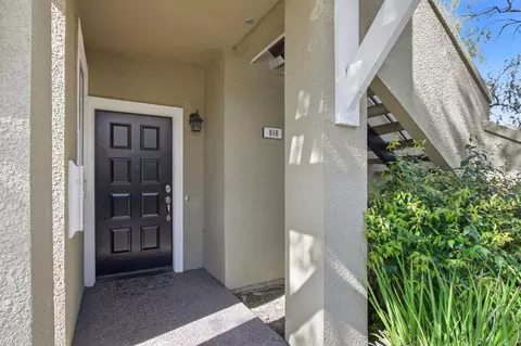 918 Owens Lake Dr, San Jose, CA 95123
