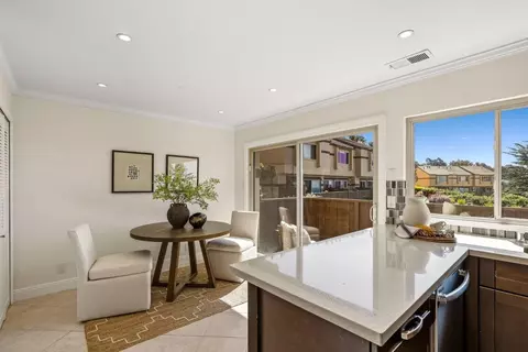 Dining - 627 Hickey Blvd D, Pacifica, CA 94044 photo 1 of 1