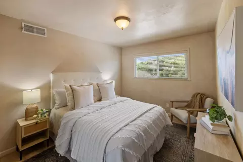 Bedroom - 22700 Picador Dr, Salinas, CA 93908 photo 3 of 4