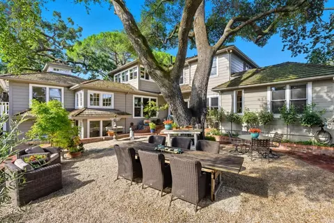 120 Oak Meadow Dr, Los Gatos, CA 95032