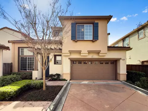 2214 Gianera St, Santa Clara, CA 95054