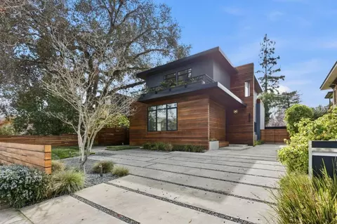 838 Cowper St, Palo Alto, CA 94301