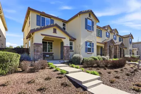 18971 Chicory Ln, Morgan Hill, CA 95037
