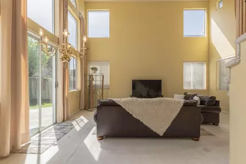 Living - 1910 Whitman St, Salinas, CA 93906 photo 3 of 7