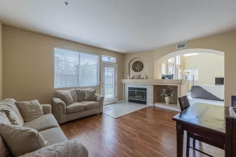 Living - 1910 Whitman St, Salinas, CA 93906 photo 5 of 7