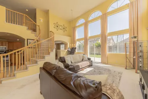 Living - 1910 Whitman St, Salinas, CA 93906 photo 2 of 7