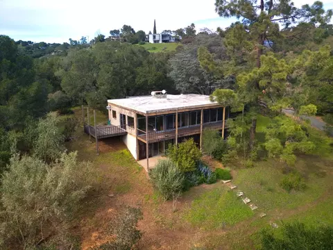 26969 Moody Rd, Los Altos Hills, CA 94022
